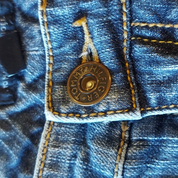 Tommy Hilfiger American Hope Classic Rise Bootcut Jeans Size 2x30 - Picture 2 of 10